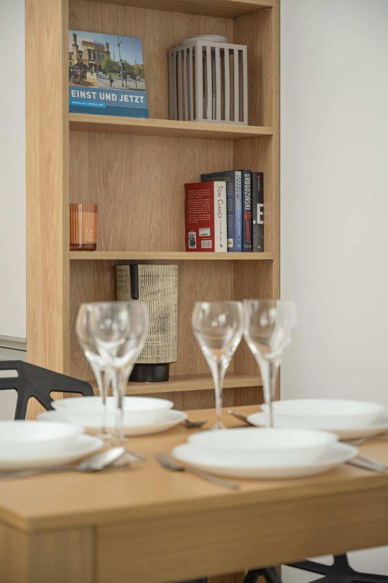 Michalczyka Stylish Apartment With Parking In The City Center Of Wroclaw By Noclegi Renters エクステリア 写真