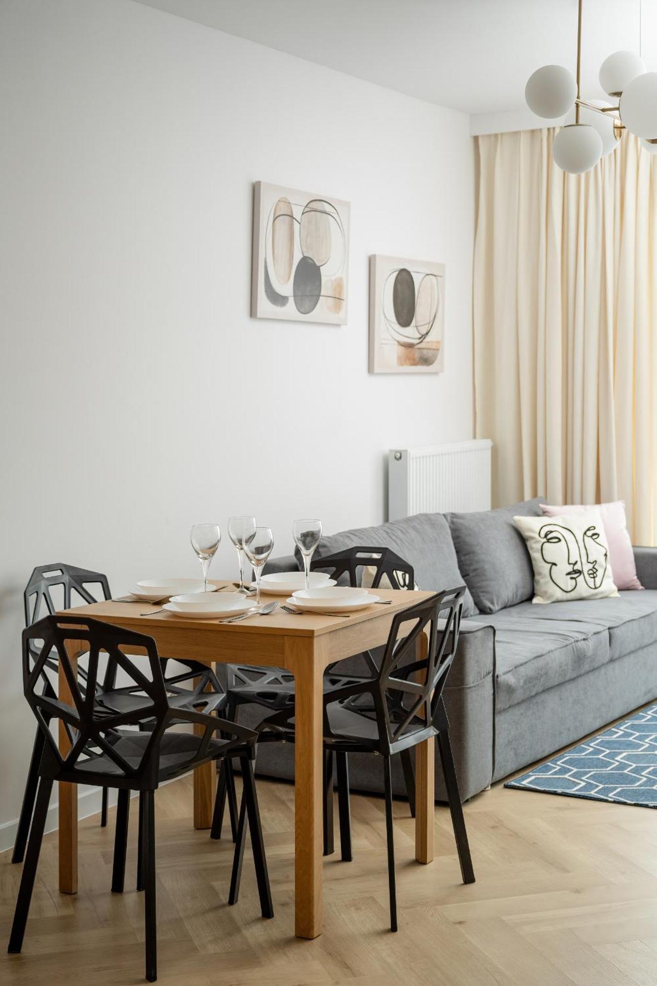Michalczyka Stylish Apartment With Parking In The City Center Of Wroclaw By Noclegi Renters エクステリア 写真