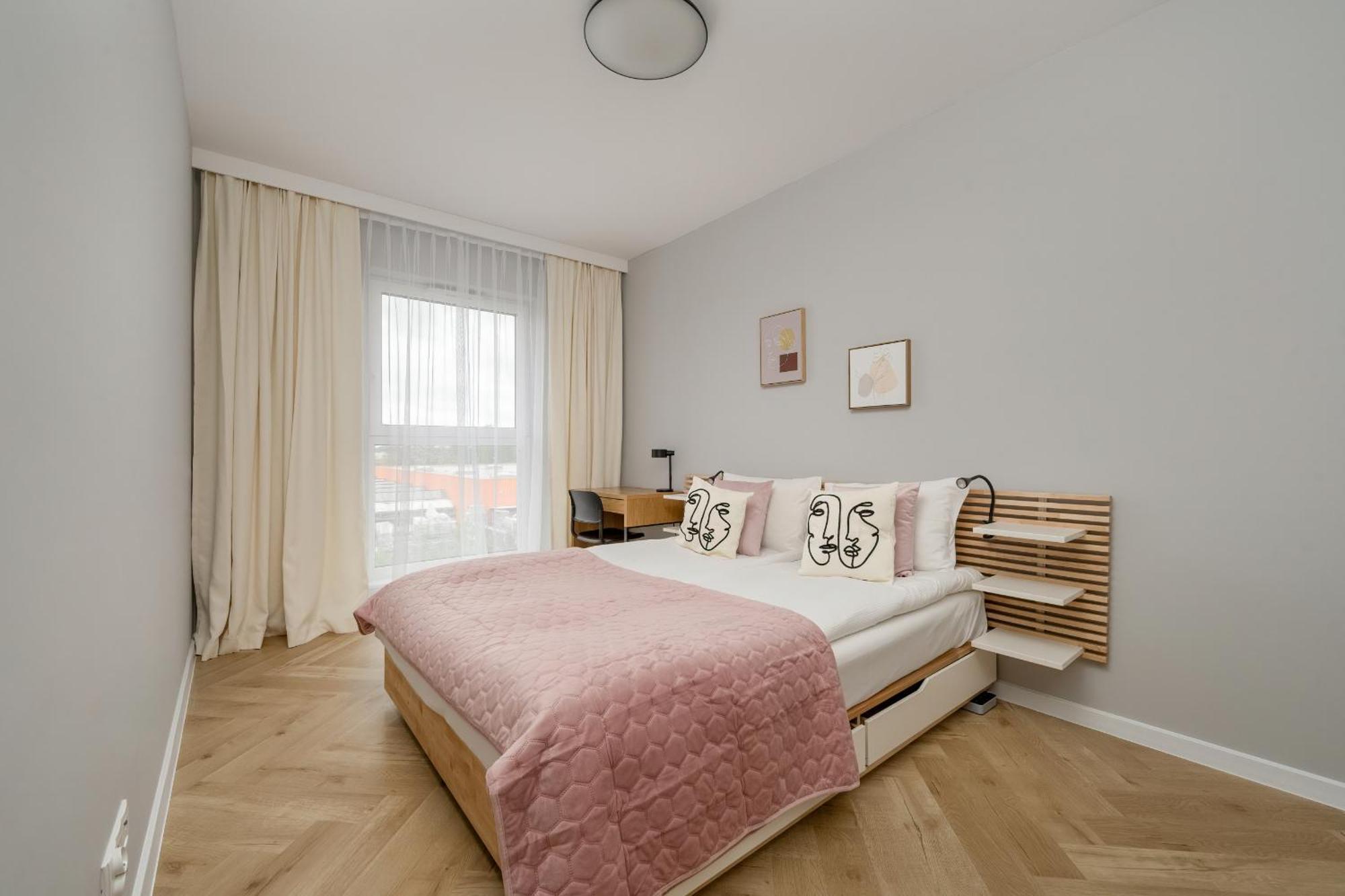 Michalczyka Stylish Apartment With Parking In The City Center Of Wroclaw By Noclegi Renters エクステリア 写真